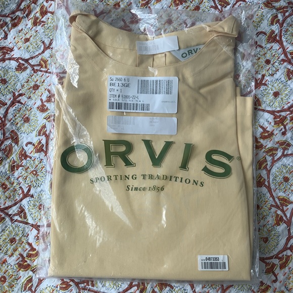 Women’s yellow silk tee - Picture 2 of 3